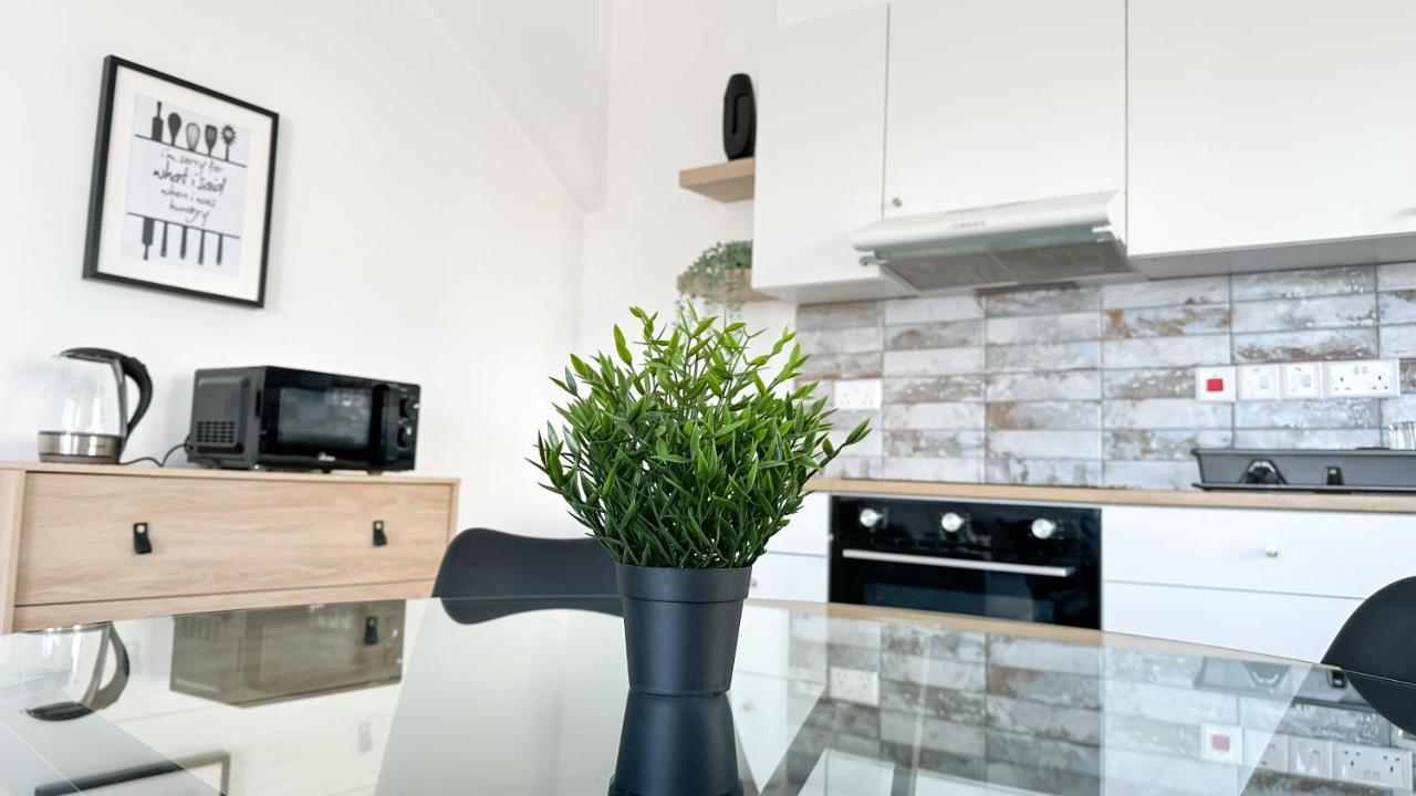 Vacation Mode Apartment Ayia Napa Bagian luar foto