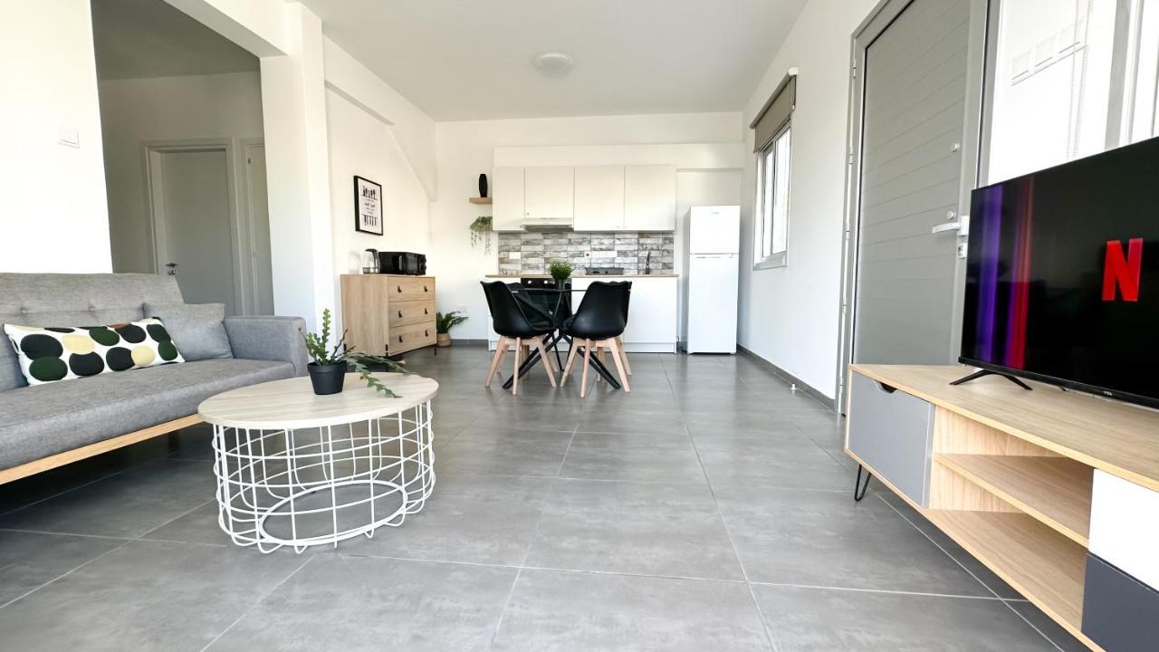 Vacation Mode Apartment Ayia Napa Bagian luar foto